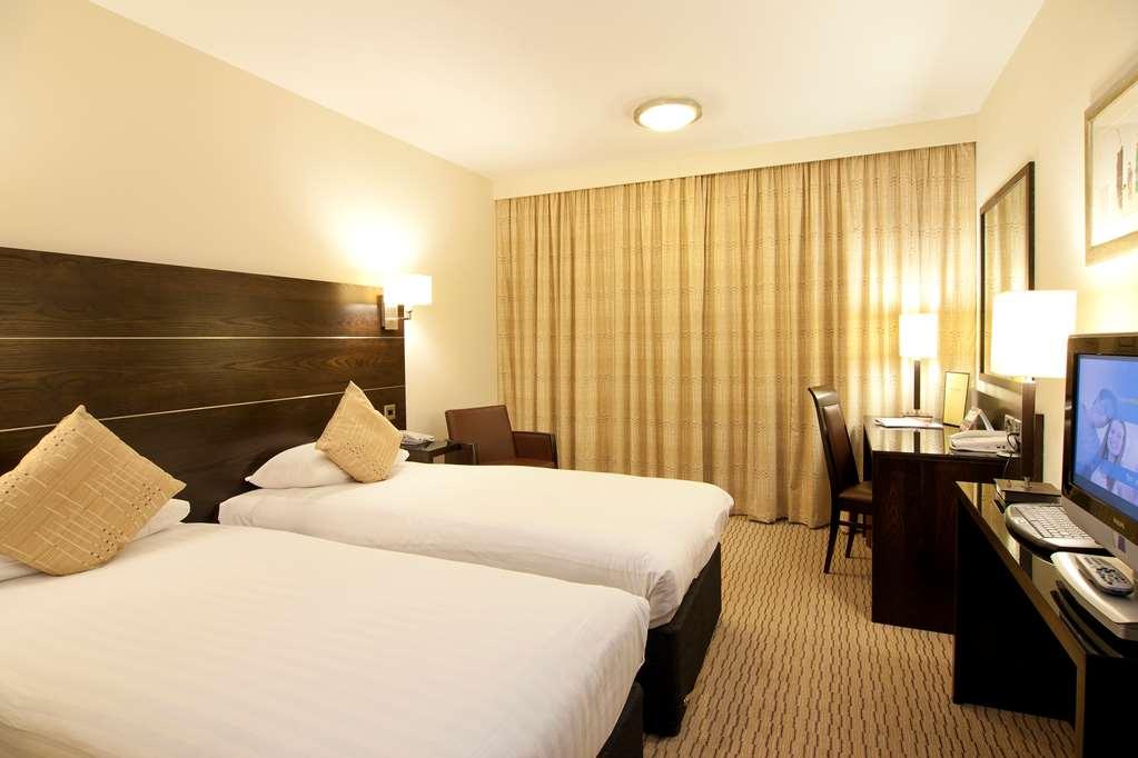 Doubletree By Hilton London Heathrow Airport Hotel Hounslow Room photo