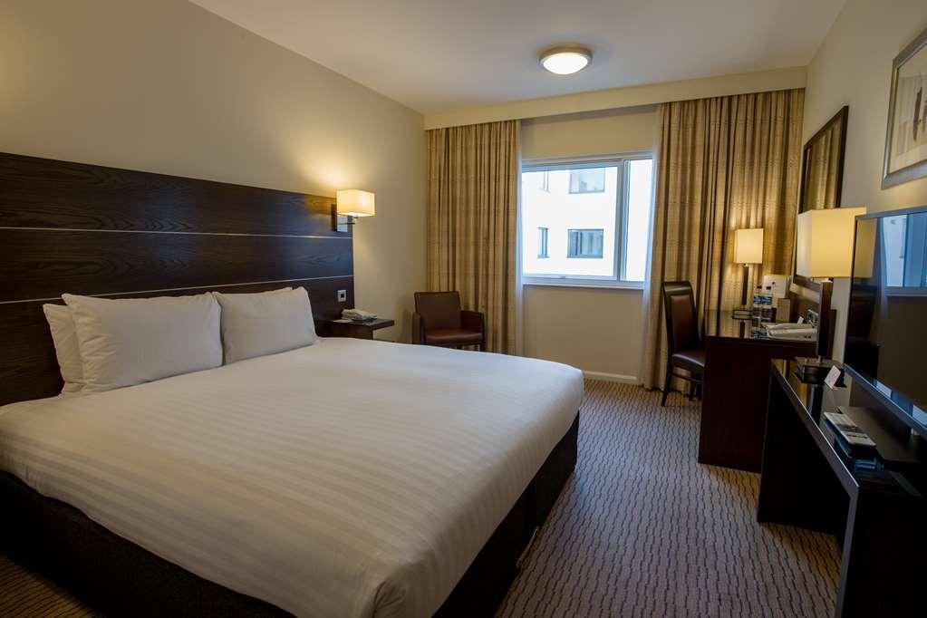 Doubletree By Hilton London Heathrow Airport Hotel Hounslow Room photo