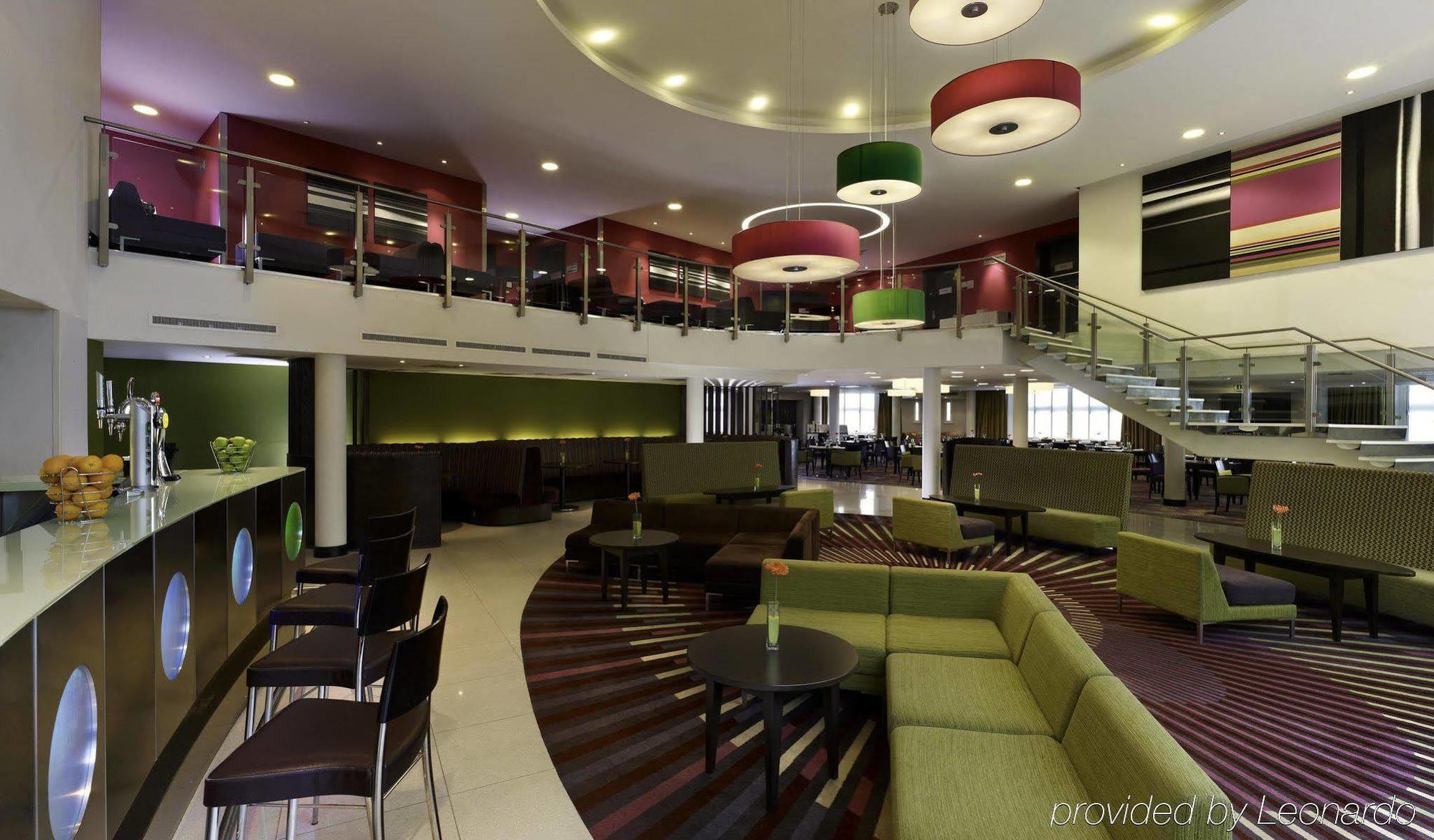 Doubletree By Hilton London Heathrow Airport Hotel Hounslow Restaurant photo